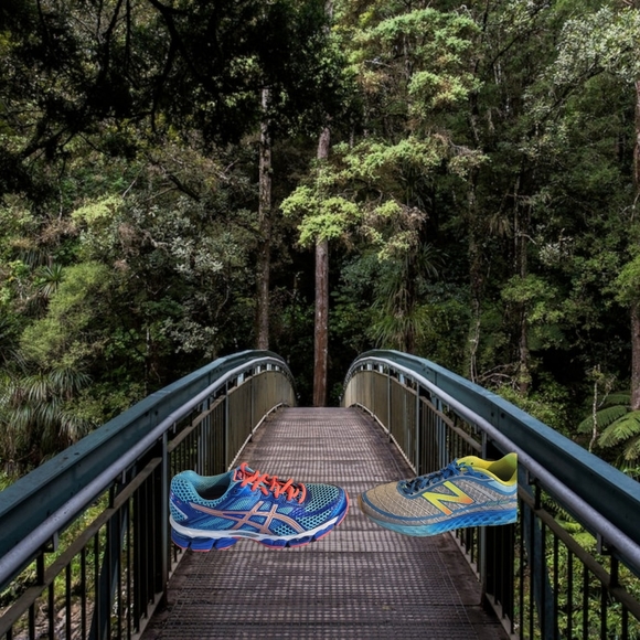 Poshmark Womans Special Aiscs size 8 running walking outdoorsy combo pack - Picture 5 of 11